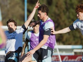 الرباط الصليبي يحرم الأرجنتين من هداف الدوري الفرنسي في المونديال