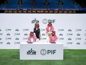 المملكة القابضة تستحوذ على 70% من شركة نادي الهلال السعودي