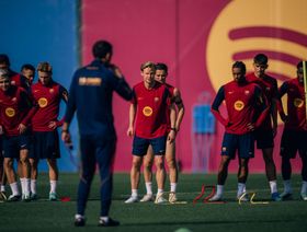 تشكيلة برشلونة المتوقعة أمام ألافيس في الدوري الإسباني