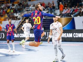 برشلونة يتوج بلقب كأس العالم للأندية لليد على حساب فيسبريم