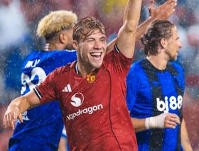 ميلان يفشل في إقناع هويلوند.. ويقترب من مهاجم نيجيري