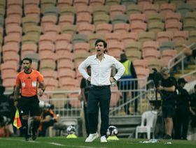 نهاية حتمية لموسم كارثي.. سيلفا خامس ضحايا المدربين بالدوري السعودي