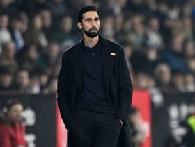 لويس فيغو يضع شرطاً لنجاح موسم ألفارو أربيلوا مع ريال مدريد