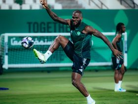 فرانك كيسي يطرق أبواب الدوري الإيطالي ويعرض نفسه على يوفنتوس