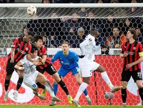 ميتيلاند يتصدر الدوري الأوروبي بفوزه على جينك