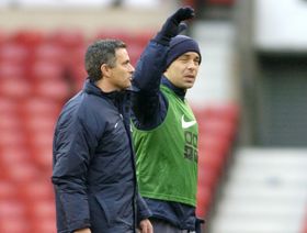 مورينيو ينهار باكياً ويتخيل نصيحة من الراحل جورجي كوستا