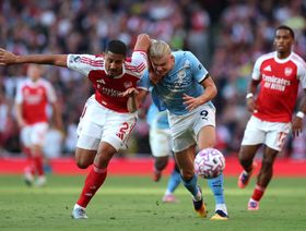 أرسنال أم مانشستر سيتي.. من سيفوز بلقب البريمييرليغ؟