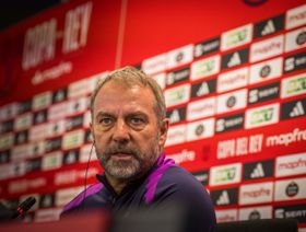 لا مكان لتير شتيغن.. تشكيلة برشلونة أمام راسينغ في كأس الملك