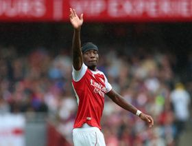 أرسنال يفقد خدمات لاعبه الجديد "شهرين" بسبب إصابة في الركبة