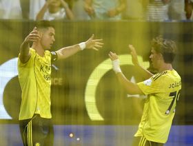 بقيادة رونالدو وفيليكس.. النصر يكتسح الرياض ويتصدر الدوري السعودي