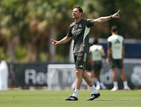 مفاجأة في تشكيلة ألونسو الأولى مع ريال مدريد أمام الهلال
