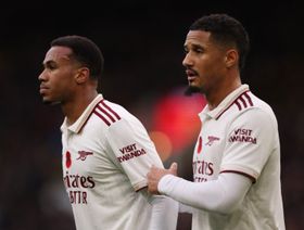 ساليبا وغابرييل يطاردان الرقم القياسي لثنائي مانشستر يونايتد