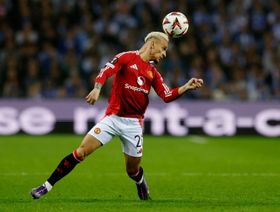 مانشستر يونايتد يهدد أنتوني: ارحل الآن وإلا ستجلس في المدرجات