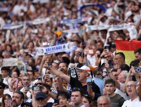 "ساونا" ريال مدريد.. شكوى من ارتفاع الحرارة في "برنابيو"