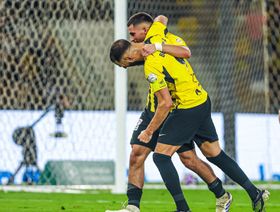 كريم بنزيما يلغي متابعة حسام عوار على "إنستغرام".. ما السبب؟