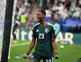 كنو يهدي هدف الفوز على فلسطين إلى والدته "وكل الشعب السعودي"