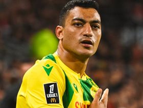 مهاجم مصر "المغضوب عليه" يقترب من الدوري التركي