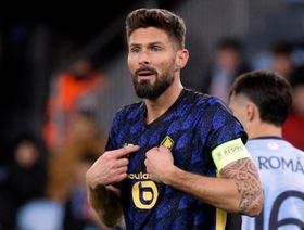 صافرات الاستهجان تضع هدّاف فرنسا جيرو أمام مفترق طرق