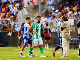 إيسكو يدافع عن المتسبب في إصابته أمام هجوم جماهيري