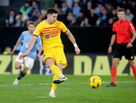 ليفاندوفسكي يهدي برشلونة فوزاً في الوقت القاتل على سيلتا فيغو