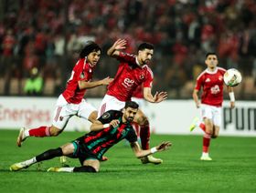 الجيش الملكي يفرض التعادل على الأهلي وينتزع بطاقة التأهل