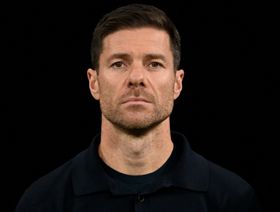 تشابي ألونسو "مُحبط" من فينيسيوس ويخشى "تجسّس ليفربول" على ريال مدريد