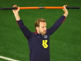 هاري كين يستبعد عودته إلى الدوري الإنجليزي ويحلم بالكرة الذهبية