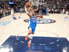 NBA.. حامل اللقب ثاندر يحقق أفضل بداية في تاريخه