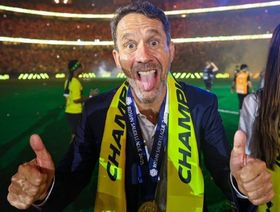 الاتحاد يُخطط لإنهاء تجربة المدير الرياضي رامون بلانيس