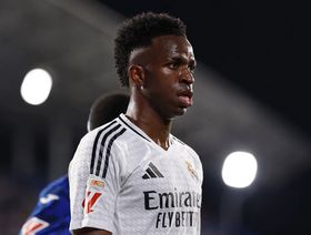 لاعب ريال مدريد السابق يهاجم فينيسيوس عار على الفريق