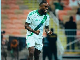 شاهد.. الأهلي يهزم الخلود ويحسم المركز الثالث بالدوري السعودي