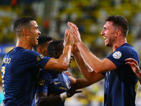 "فيفا" يرفع حظر التسجيل على النصر السعودي بعد "امتثاله للقواعد"