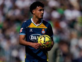 توقف مباراة بالدوري الإسباني بسبب عنصرية محتملة ضد المغربي عمر الهلالي