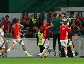 سوبوسلاي يُفسد احتفالات رونالدو بمنح المجر التعادل مع البرتغال