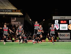 قرعة سهلة لليفربول بكأس الرابطة.. وغريمسبي نحو مواصلة الحلم