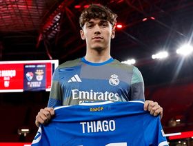 "يتحلى بسرعة فائقة".. مدرب ريال مدريد يتغنى بالموهوب المغربي