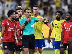 الحكم السعودي الطريس يشارك في مباراة ثانية بكأس العالم