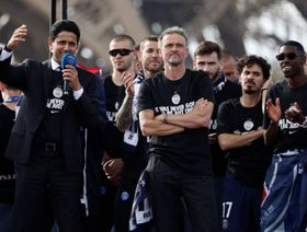 من إيفل إلى الإيليزيه.. صخب واستقبال رئاسي احتفالاً بنجمة باريس الثانية
