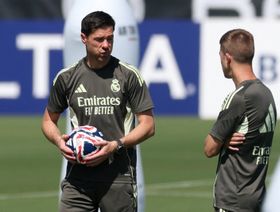 ألونسو يوجه تحذيراً شديد اللهجة للاعبي ريال مدريد قبل مواجهة الهلال
