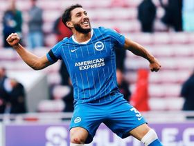 شاهد.. الجزائري جوان حجام يسجل في ظهوره الأول مع برايتون بالدوري الإنجليزي