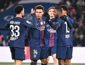 باريس سان جيرمان منهار وغرفة الملابس تعاني الخمول