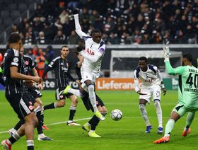 عقوبة "خفيفة" ضد توتنهام بسبب "التحية النازية".. والنادي يرد