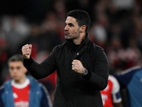 أرتيتا يطلب "ضمانات مالية" قبل تجديد عقده مع أرسنال