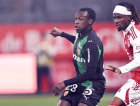 سعود عبد الحميد يساهم في "ريمونتادا" مثيرة لنادي لانس بالدوري الفرنسي