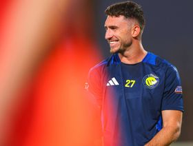 فيفا يلغي صفقة انتقال لابورت من النصر إلى بلباو