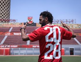 "النينجا مستمر".. حسين الشحات يحتفل بالعودة إلى ملعب التتش