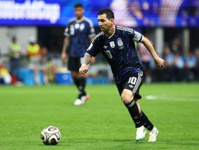 تاريخ مواجهات إسبانيا والأرجنتين قبل صدامهما في نهائي كأس العالم