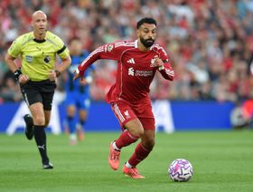 من أكثر اللاعبين الحاليين استمراراً مع أندية الدوري الإنجليزي؟