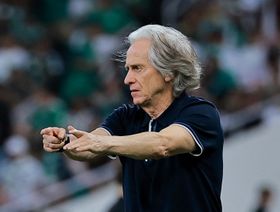 الرياضية.. الهلال يقيل جيسوس ويكلف الشلهوب بتدريب الفريق مؤقتاً
