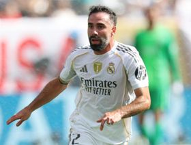 داني كارفاخال يشن هجوماً على الليغا بسبب برشلونة